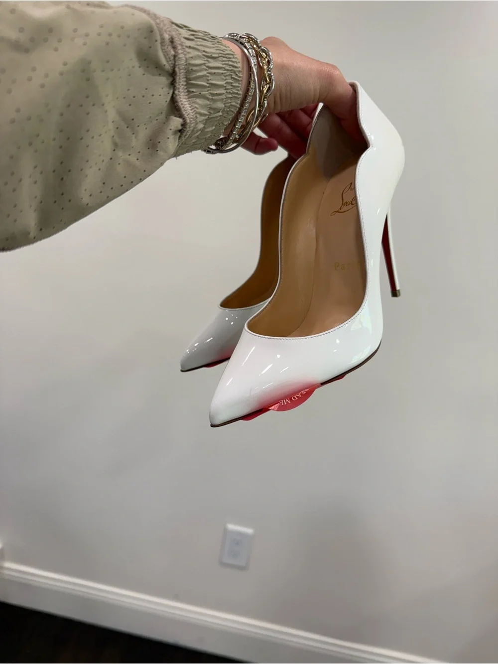 Christian Louboutin White Patent Pointed-Toe Pumps with Signature Red Sole - Picture 5 of 10